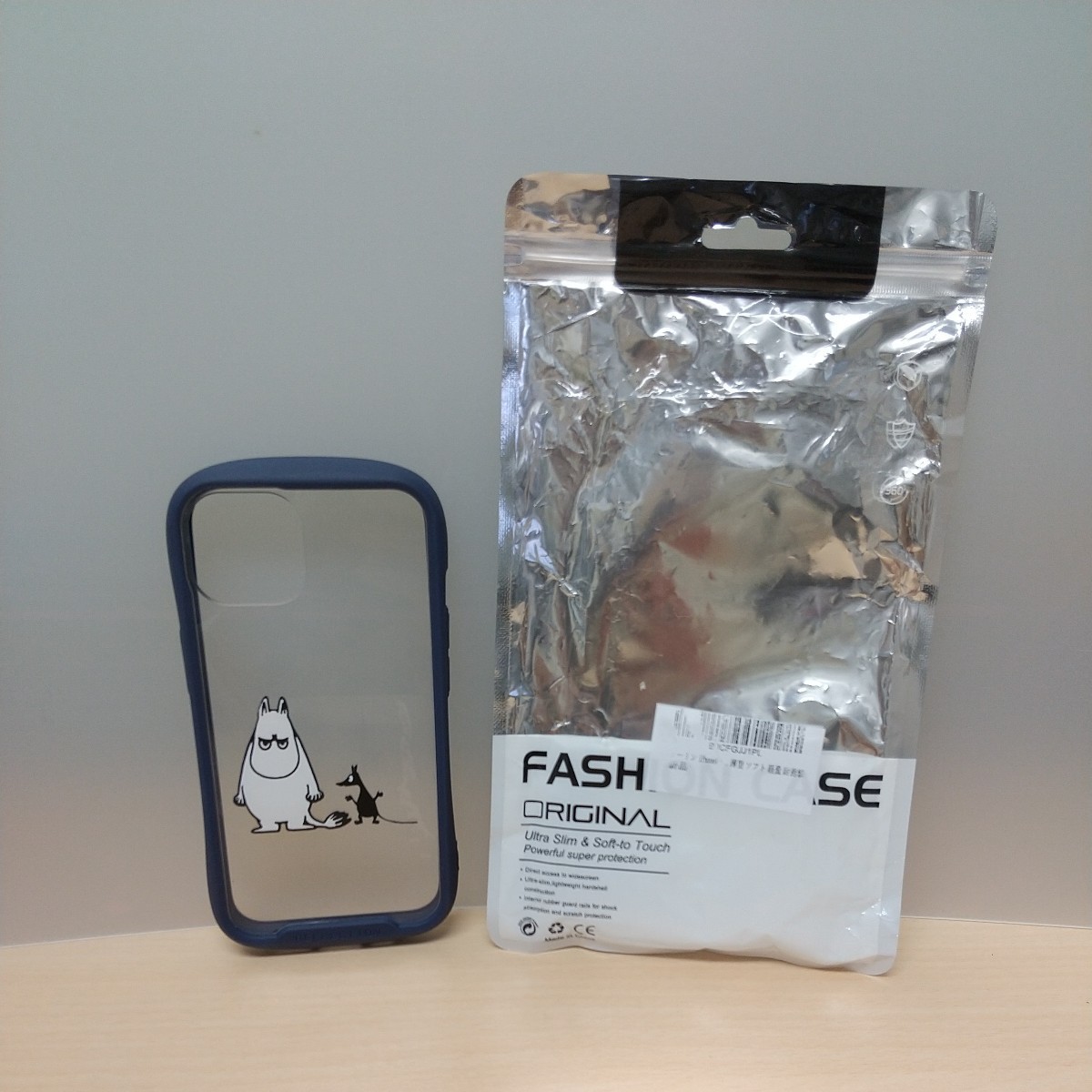 y030105fm iPhone 14 用 ケース ムーミン 透明 TPU 傷防止 軽量 耐衝撃 ネイビー