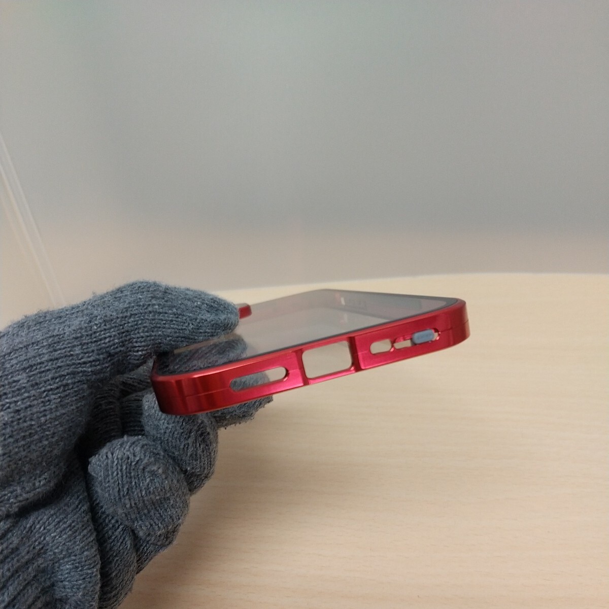 y032212fm WEIYUN iPhone13 用 ケース クリアロック式 両面９Ｈ強化ガラス レンズ保護カバー 全面保護 マグネット式 ケース レッド_画像6