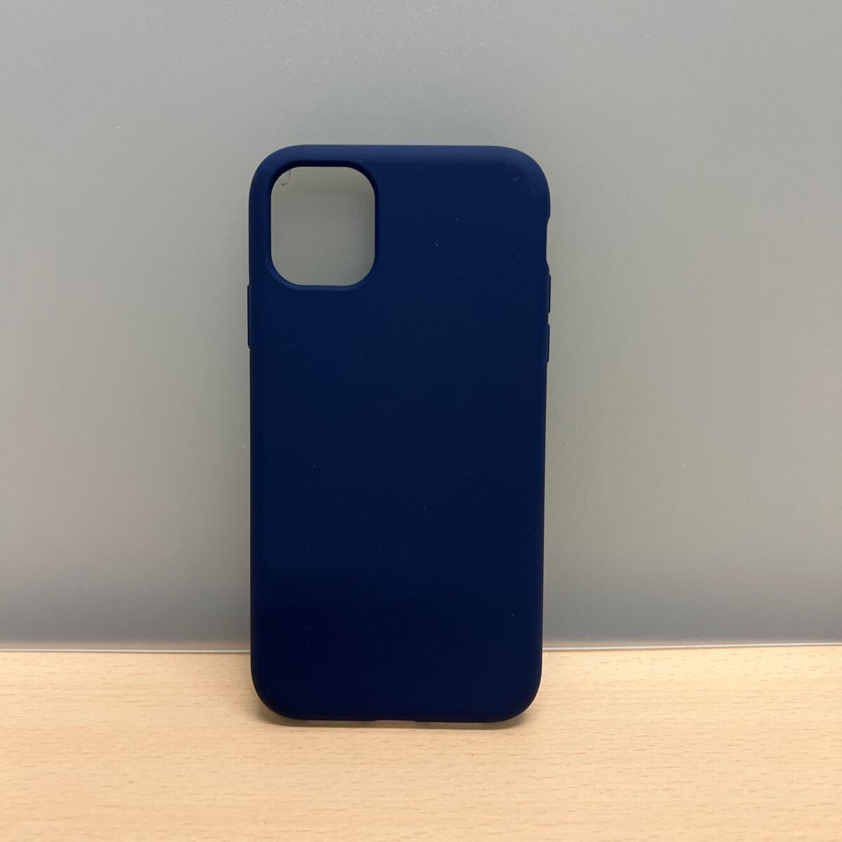 y032514y STRUCTURE iPhone11ケース シリコン アイフォン11 ワイヤレス充電対応 軽量 衝撃吸収 傷防止 (ネイビーブルー NAVY BLUE)_画像3