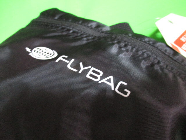 新品 FLYBAG 折り畳み リュック トラベル 旅行 フライバッグ バックパック 軽量 ポケッタブル 黒 即決あり 早い者勝ちの画像2