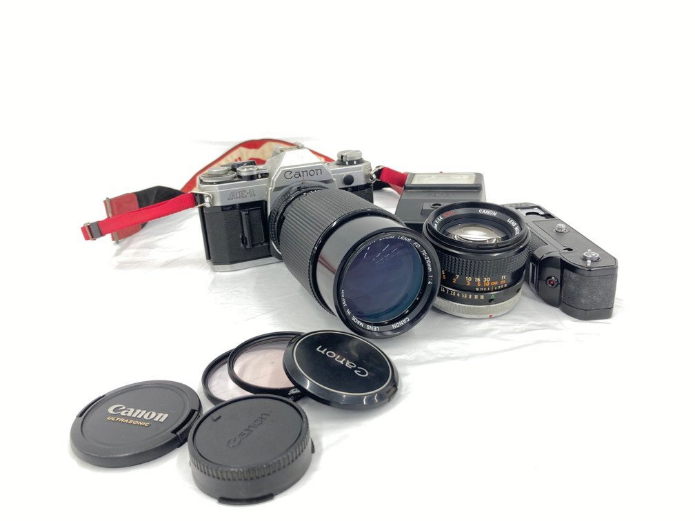 Canon キヤノンAE-1 一眼レフ フィルムカメラ / レンズ / ストロボ 他【CBBA3049】_画像1