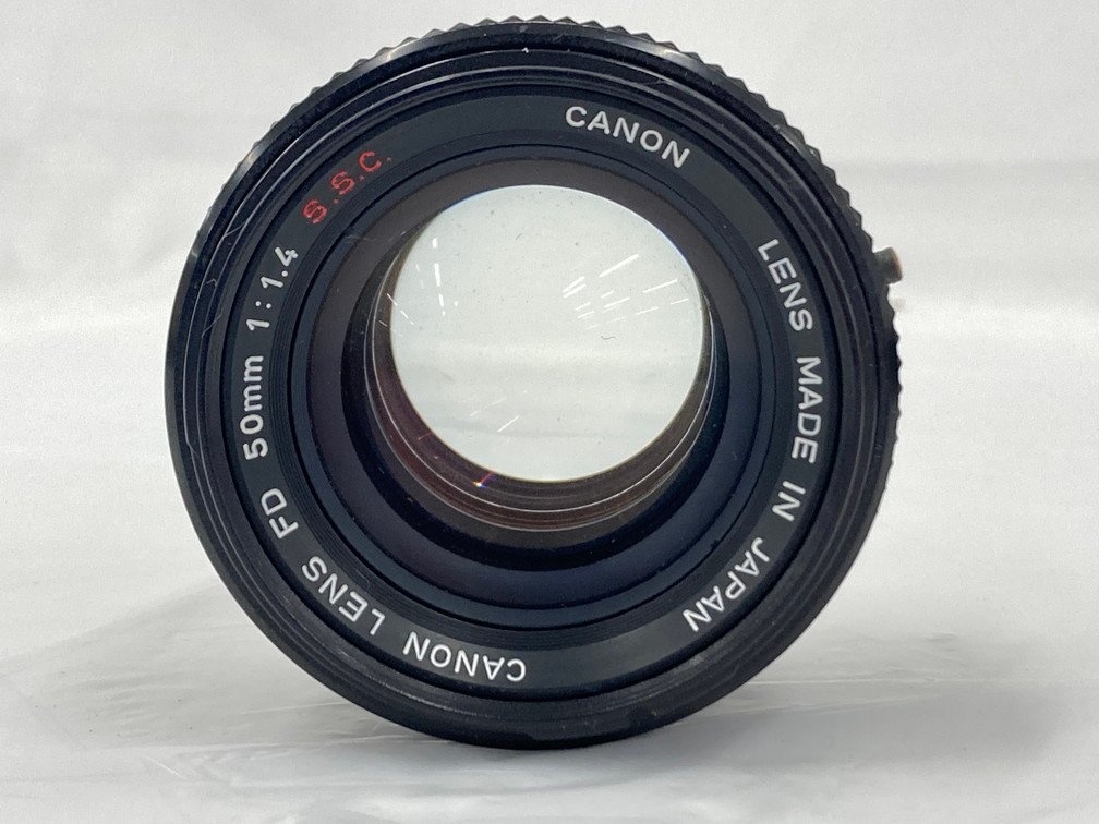 Canon キヤノンAE-1 一眼レフ フィルムカメラ / レンズ / ストロボ 他【CBBA3049】_画像9