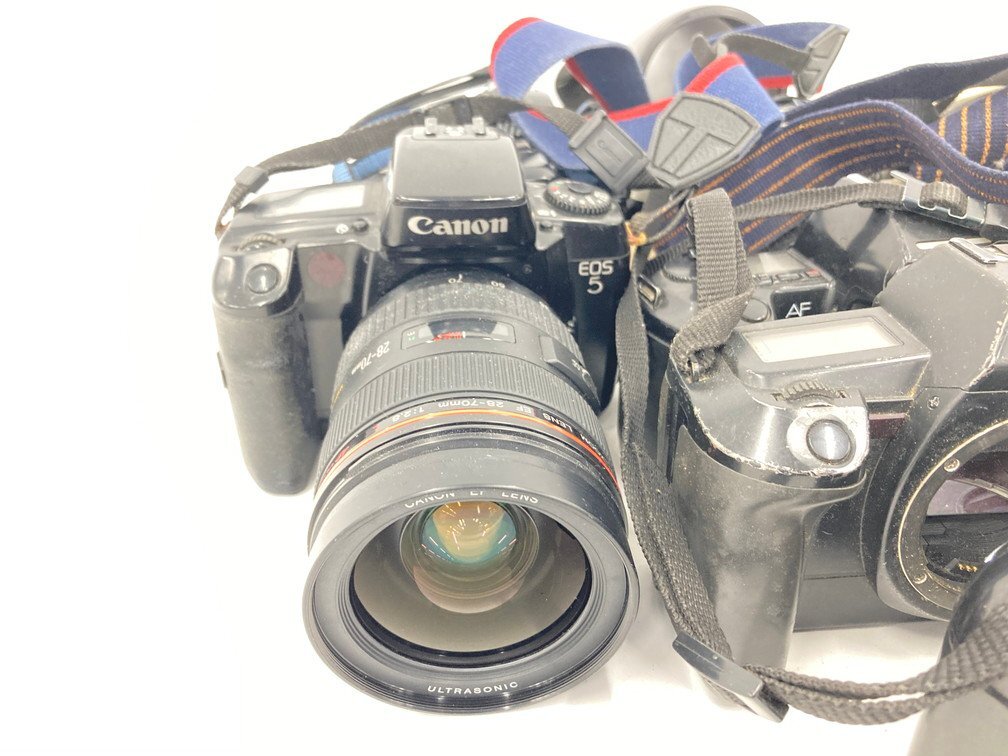  camera Canon EOS3 Canon Nikon F60 Minolta other . summarize [CCAW8029]