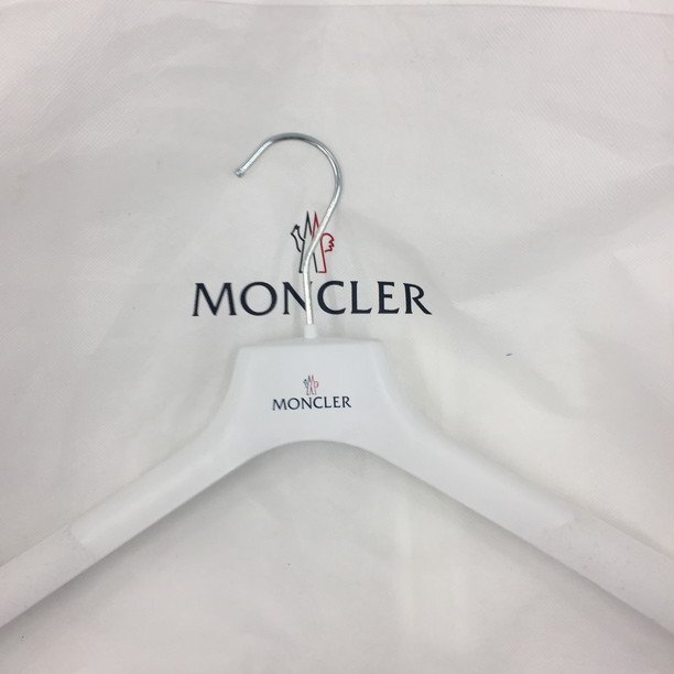 MONCLER モンクレール ダウンジャケット CLUNY H20911B52502 【CCBC5016】の画像10