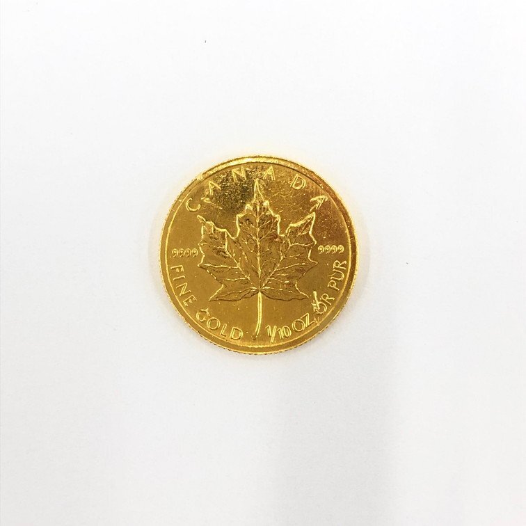 K24IG カナダ メイプルリーフ金貨 1/10oz 総重量3.3g【CCAI2031】_画像1