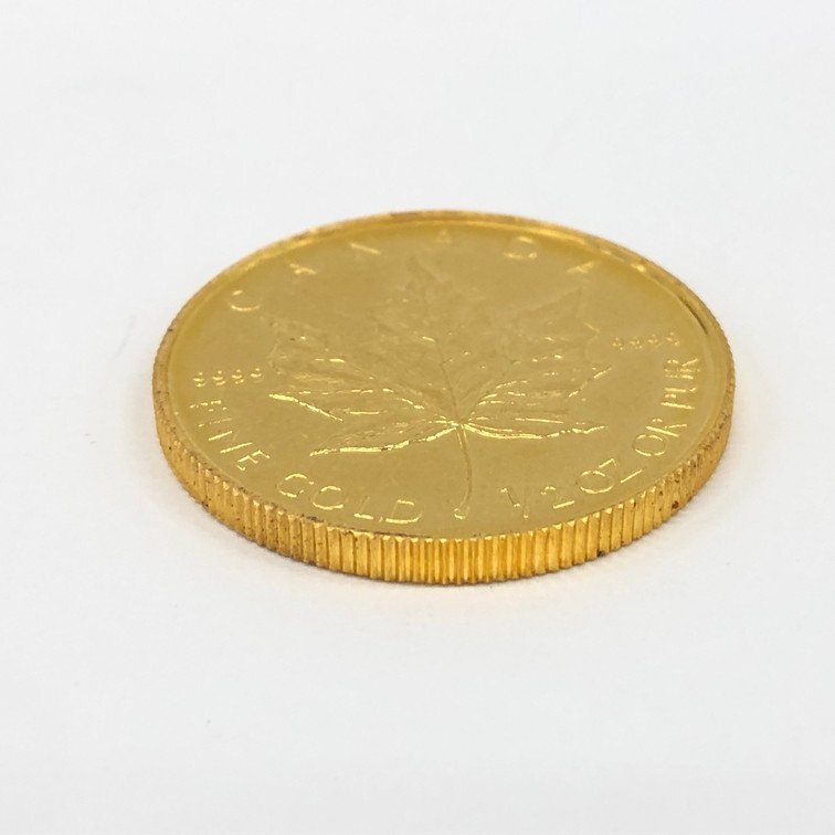 K24IG カナダ メイプルリーフ金貨 1/2oz 1996 総重量15.6g【CCAR6022】の画像3