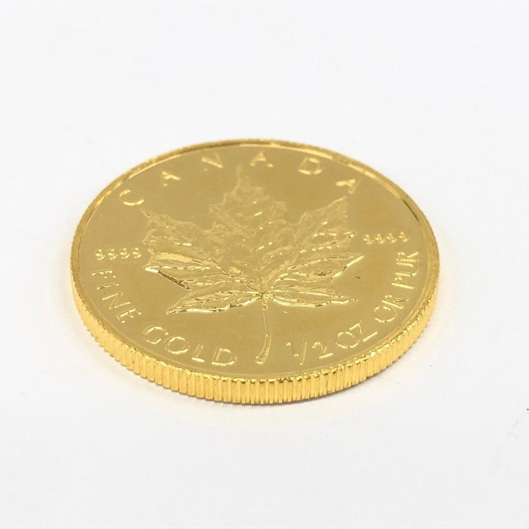 K24 純金 メイプルリーフ金貨 1/2オンス 15.5g【CCAY6034】_画像3