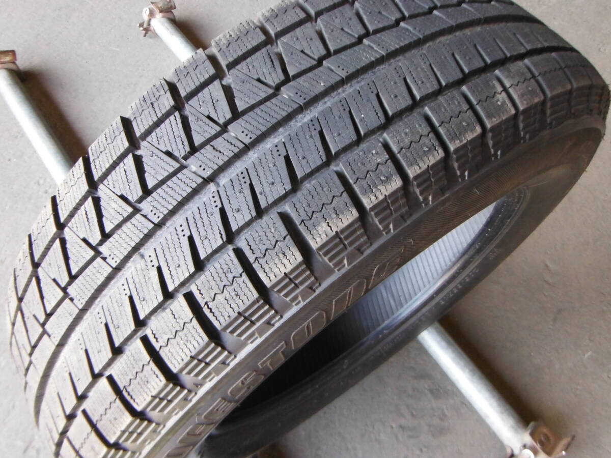 P2504　送料無料! 1本のみ! イボ付 超バリ溝 スタッドレス 205/65R16 ブリヂストン BS ブリザック BLIZZAK GZ 205/65-16 205/65/16_画像3