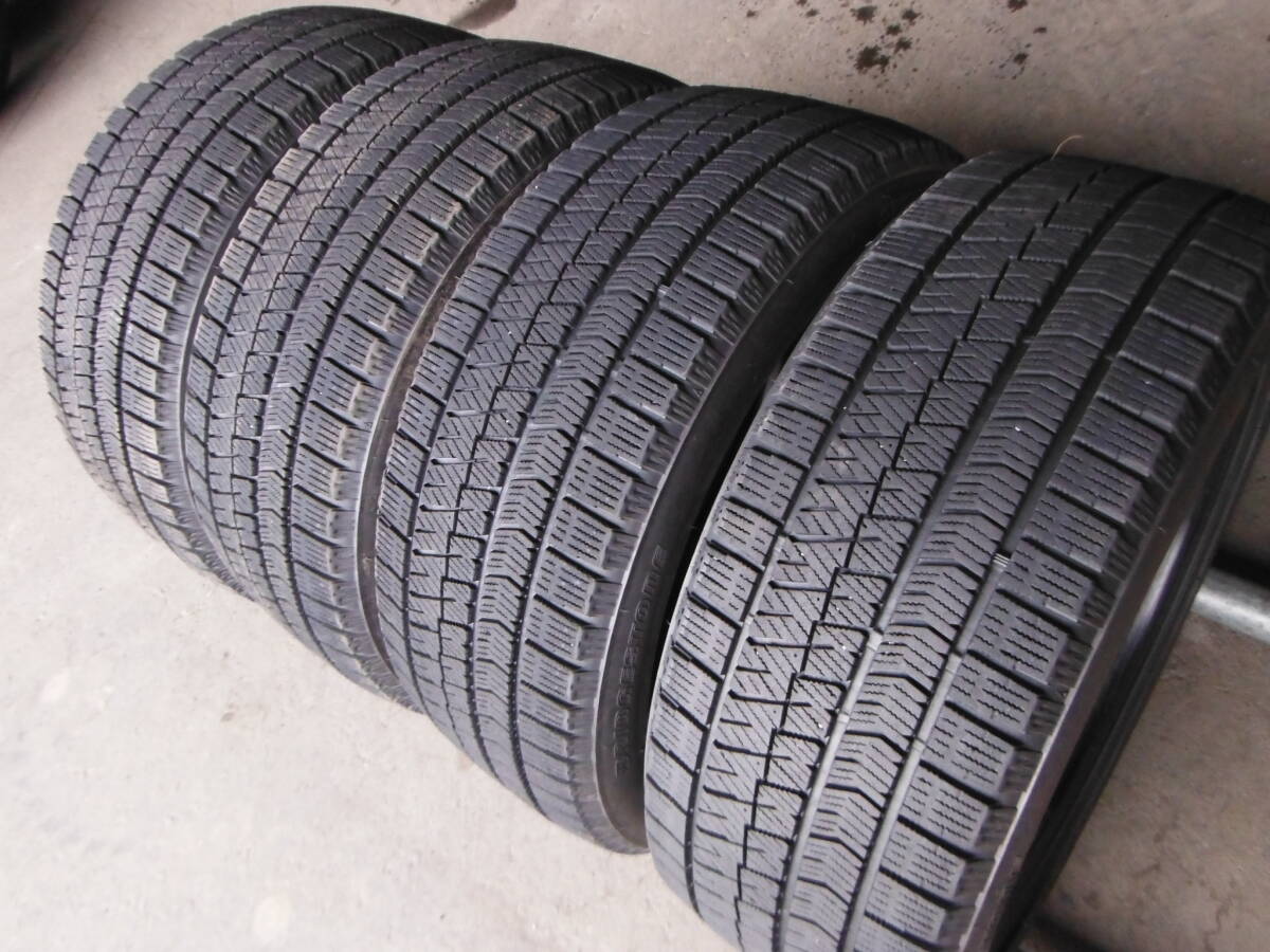 P2507　送料無料! 4本SET価格! 溝有 205/50R17 ブリヂストン BS ブリザック BLIZZAK VRX2 スタッドレス 205/50-17 205/50/17_画像3