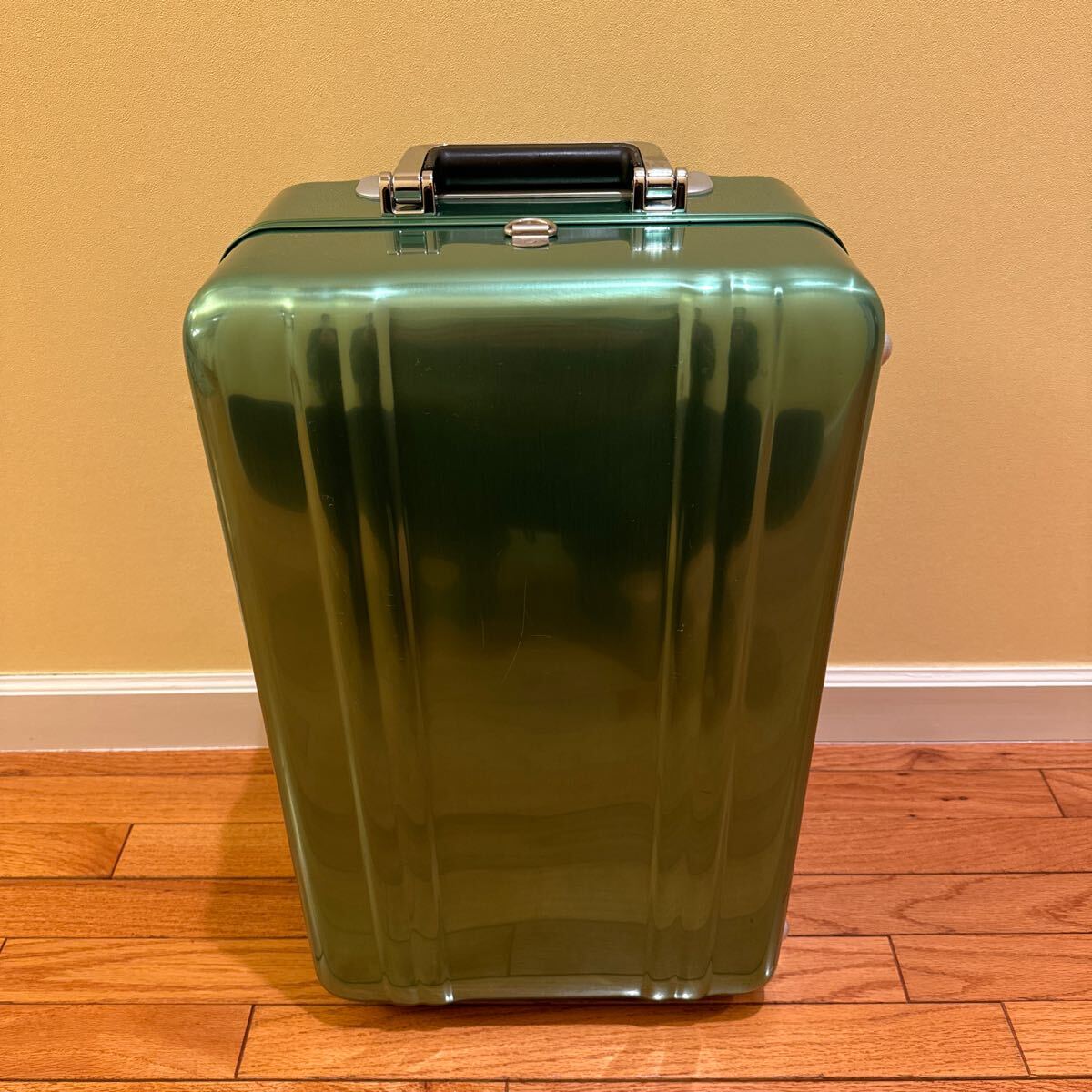 Zero Halliburton Zero Hari Burton Zr-Suiter Zero Souter Case Case Plock Green 27L 27L