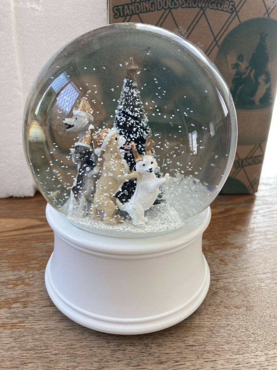 美品　スノードーム　ドック　オルゴール付き. STANDING DOGS SNOW GLOE_画像1