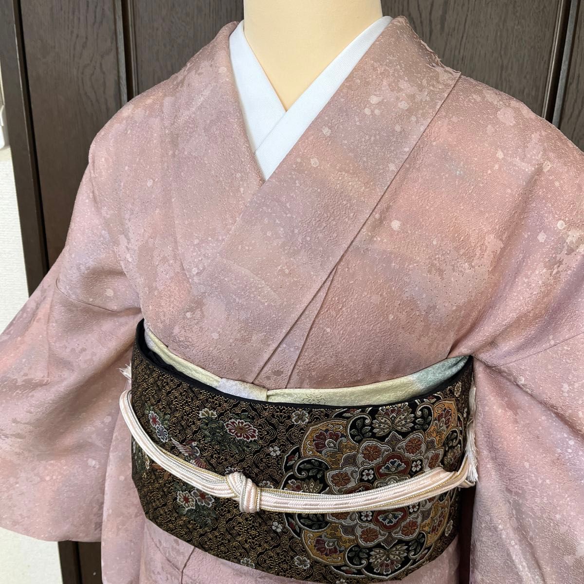色無地 ぼかし染め 一つ紋(縫紋) 共八掛 入学式 M〜 Lサイズ 色無地 ぼかし染め 一つ紋(縫紋) 共八掛 入学式 M〜 Lサイズ