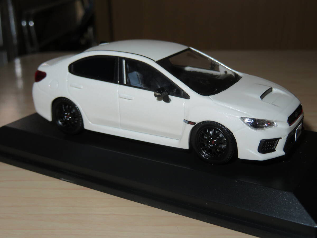 ◆CAR-NEL：1/43 スバル WRX STI Type RA-R VAB 2018 クリスタルホワイト 白 1 of 300 pcsの画像8