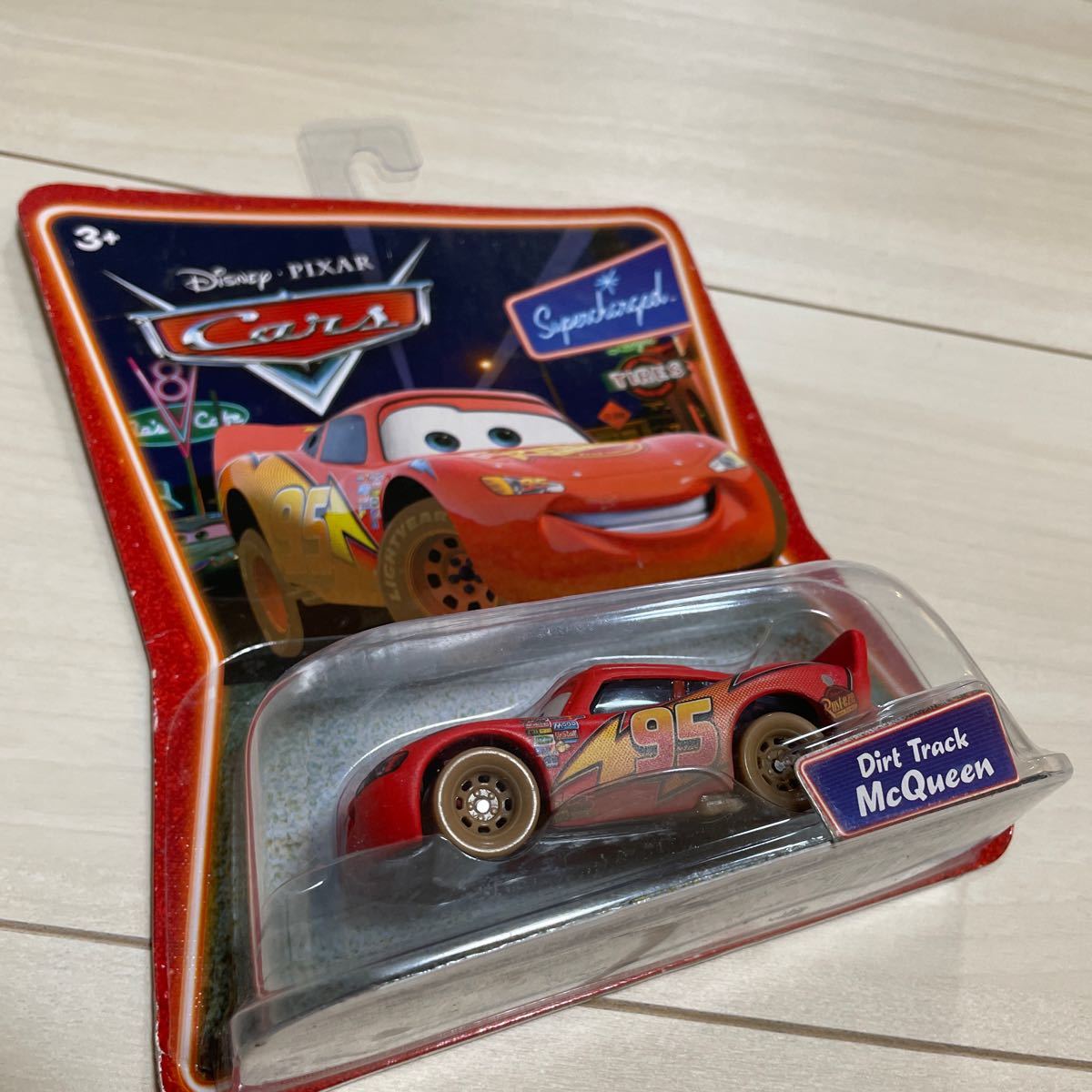 マテル カーズ ダートトラックライトニング　マックィーン Dirt Track LIGHTNING McQUEEN MATTEL CARS ミニカー キャラクターカー_画像10