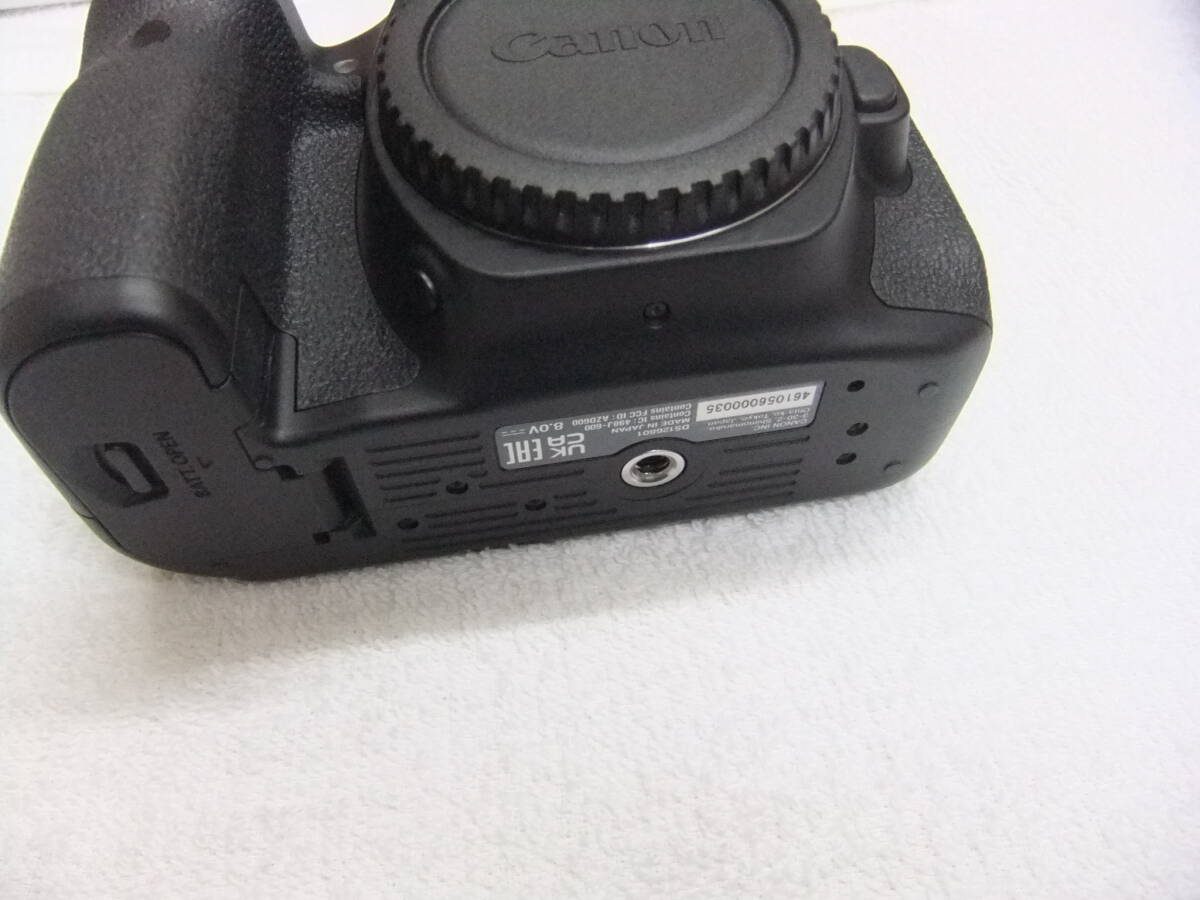 美品 キヤノン CANON EOS 90D ボディ 3250万画素 元箱,予備バッテリー,USBケーブル,SDXC64GB付 動作確認済の画像3