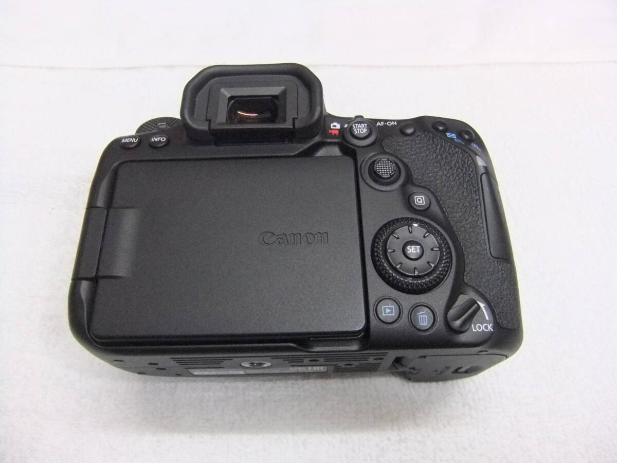 美品 キヤノン CANON EOS 90D ボディ 3250万画素 元箱,予備バッテリー,USBケーブル,SDXC64GB付 動作確認済の画像7