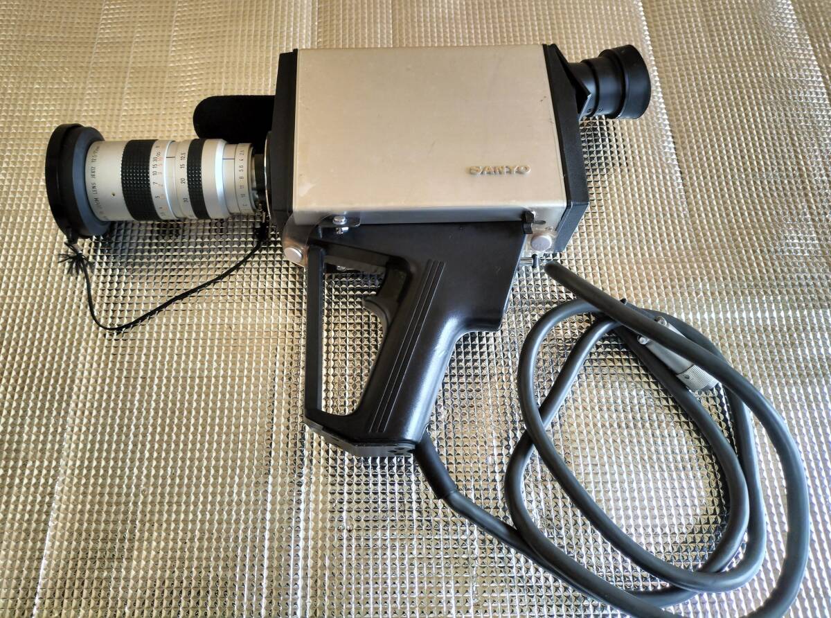 サンヨー Casette Video Recorder V-cord VTC-7100SL + Videocamera VC-500セットで（中古・ジャンク品）の画像9