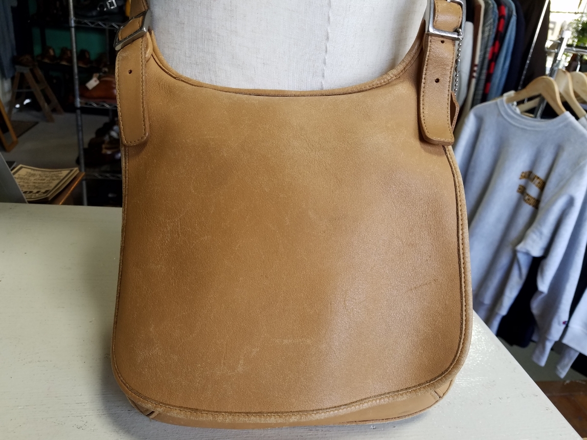 203*90s America made Old Coach OLD COACH leather shoulder bag No.L1D-9135 beige retro simple Vintage used USED