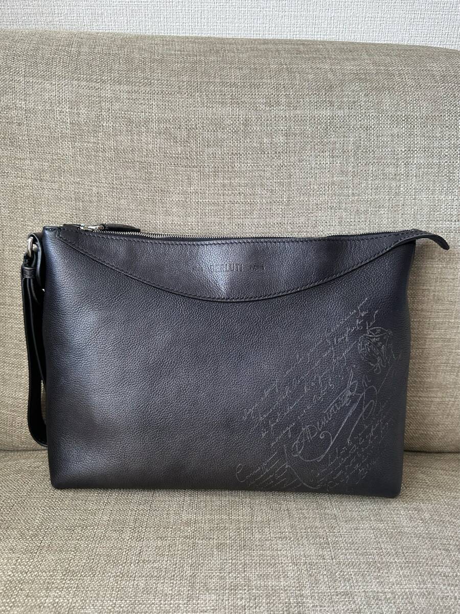 特注35万 Berluti Late Hour Scritto Swipe Soft Leather bag ベルルッティ レイトアワー ソフトレザー セカンドバッグ 22年春夏モデル_画像6