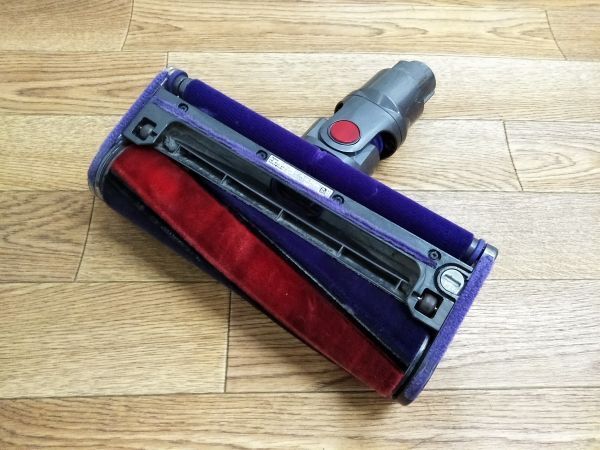 ▲ 送料無料 動作品 dyson ダイソン V7/V8/V10 ソフトローラークリーナーヘッド 112232-12 ツール パーツ 【0321A-7】 @80 ▲_画像2