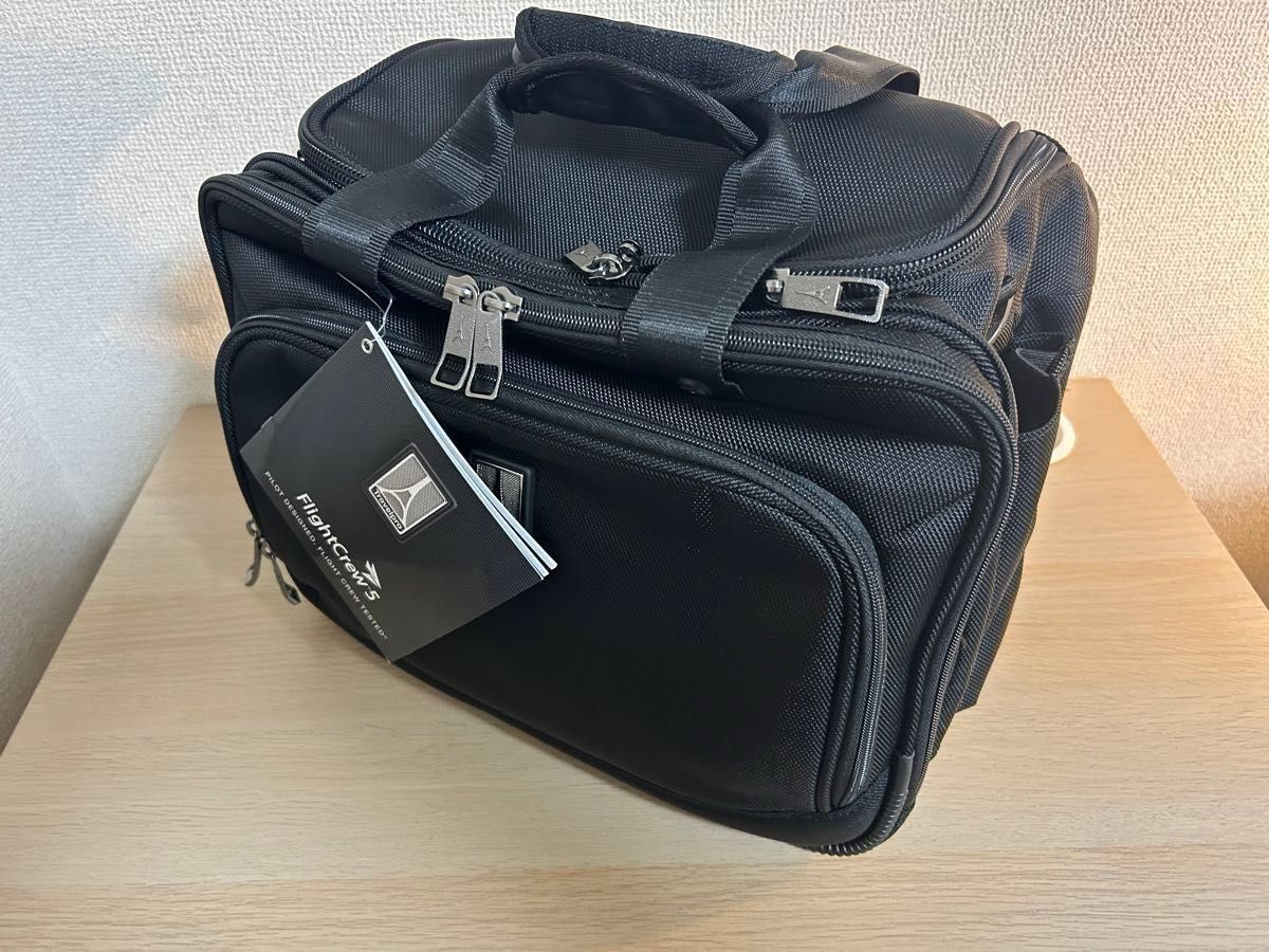 Travelpro FlightCrew5 Multi-Purpose Toteトラベルプロフライト Travelpro FlightCrew5 Multi-Purpose Toteトラベルプロフライト