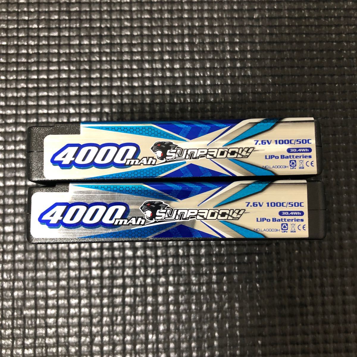 SUNPADOW LA0003H 7.6V/4000mAh/100C Blueリポバッテリー （ショート）_画像7