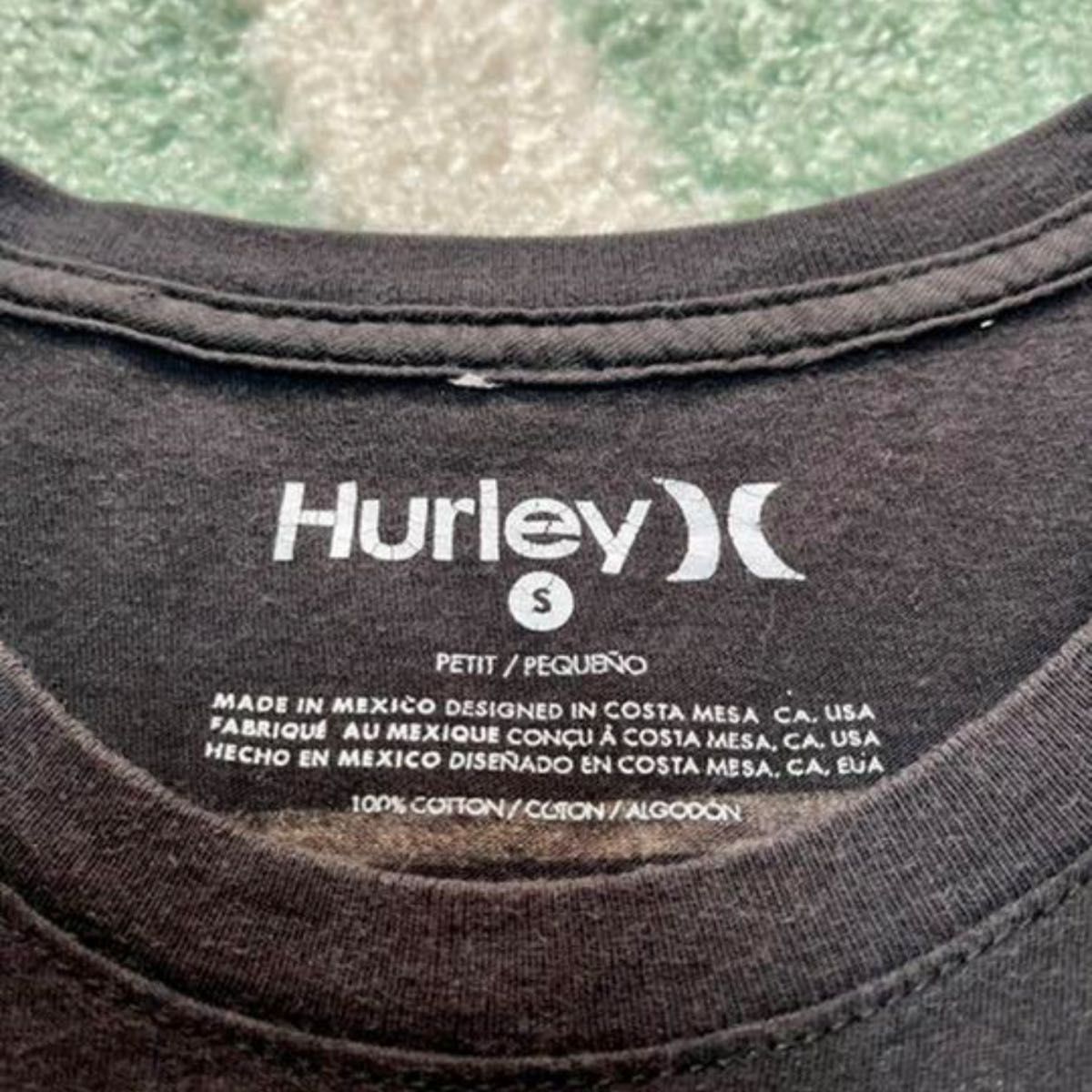 ハーレーHurley黒Tシャツ　Sサイズ 丸胴 ロゴプリント 半袖 ブラック 黒