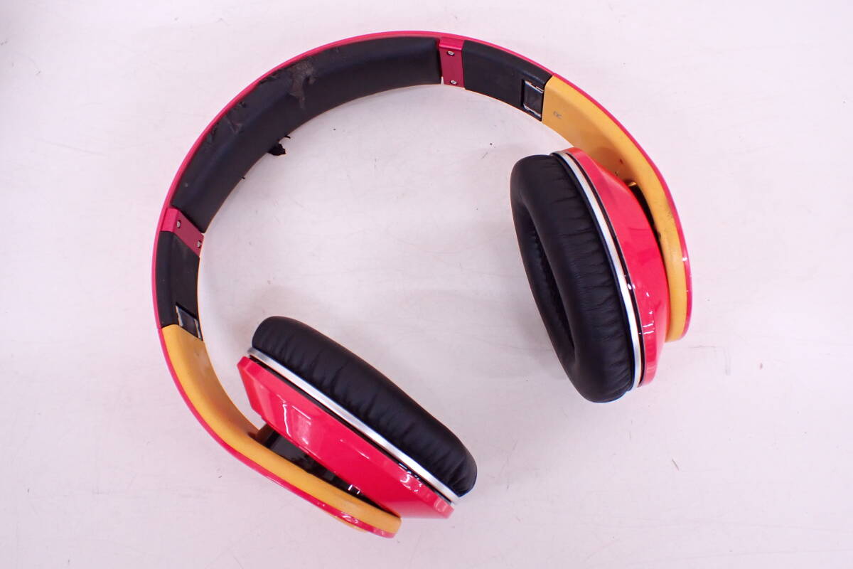 1円~ 限定品 Beats ビーツ ヘッドホン studio Beats by dr.dre Monster Ferrari 16M Scuderia 箱付き フェラーリ スクーデリア G01041T_画像2