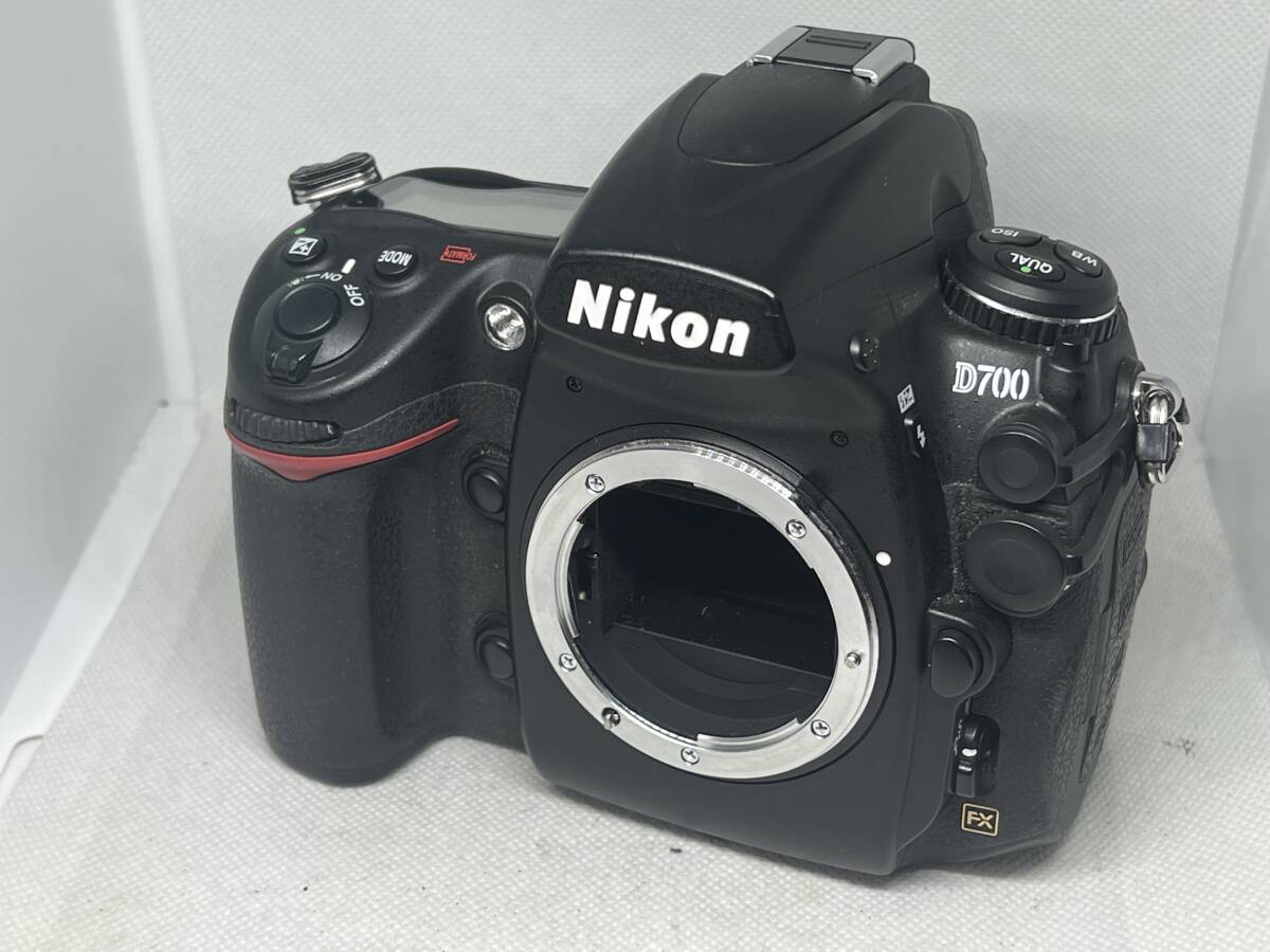 Nikon D700 ボディのみ_画像1