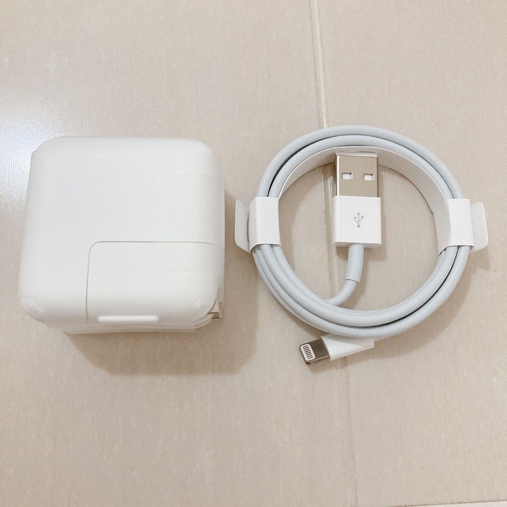新品 Apple 純正 ACアダプタ ケーブル A1357 10W USB 充電器 iPhone iPad iPod 使用可能_画像はサンプルです。