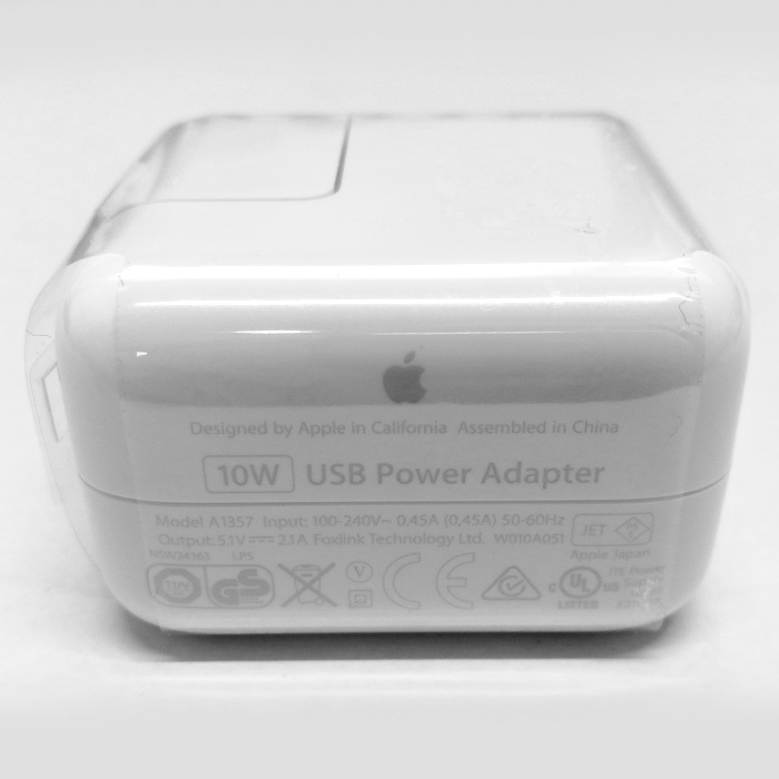 新品 Apple 純正 10W USB ACアダプタ A1357 充電器 iPhone iPad iPod 使用可能_画像1
