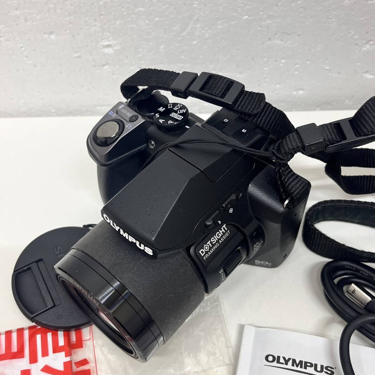 【C-23940】オリンパス OLYMPUS STYLUS SP-100EEコンパクトデジタルカメラ 通電確認済み 付属完品 中古_画像5