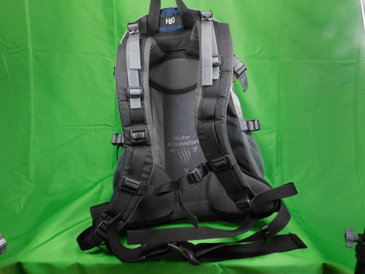 deuter ドイター FUTURA22 AC フーチュラ22 レインカバー付　エアコンフォート機能