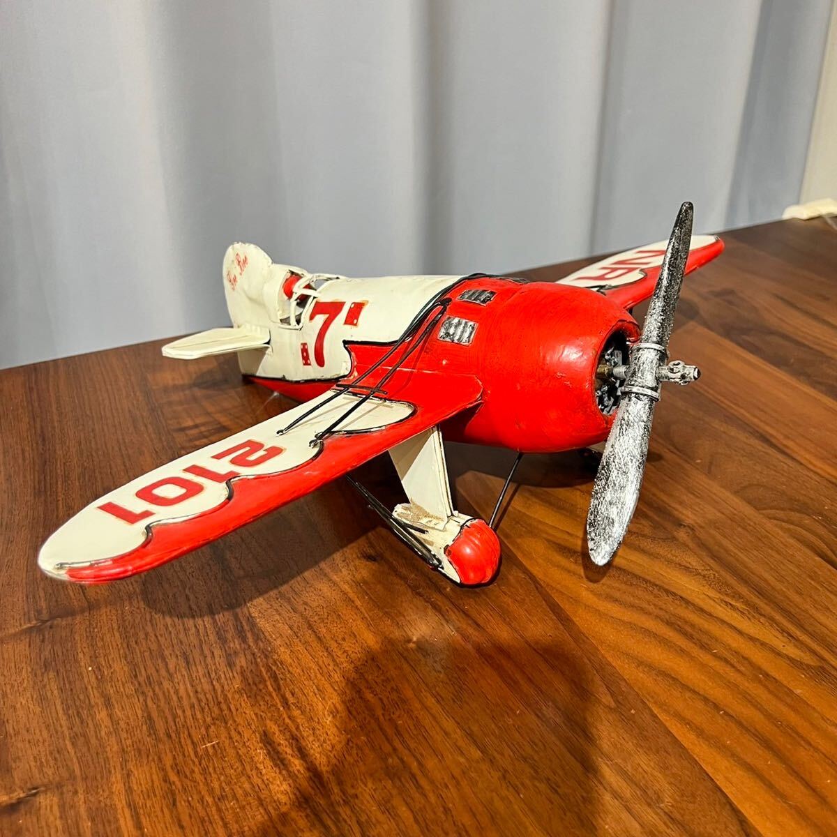 【即決】ジービーレーサー ブリキ レース用飛行機模型 Gee Bee Racer NR2101 全長約32cm 幅43.5cm 高さ約15cm 完成品