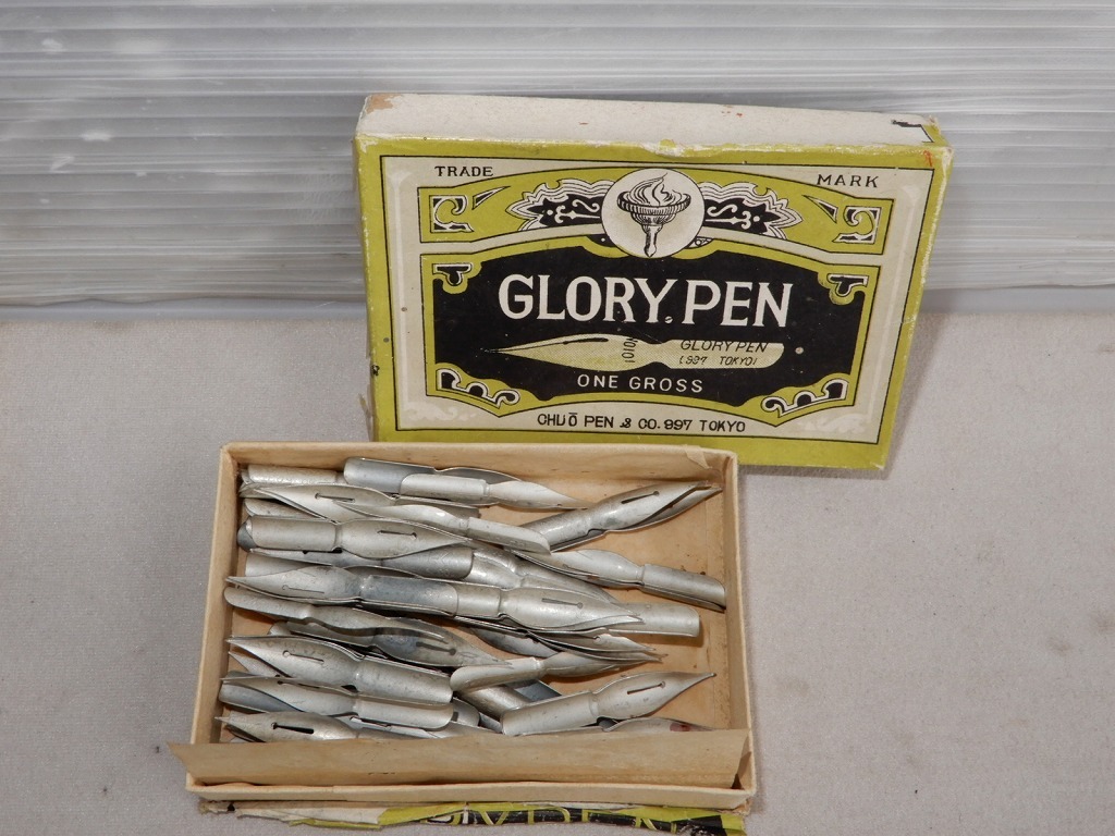 ●レトロ GLORY PEN グロリーペン ニューム ペン先 82個 TOKYO 時代物 ヴィンテージ つけペン●_画像1