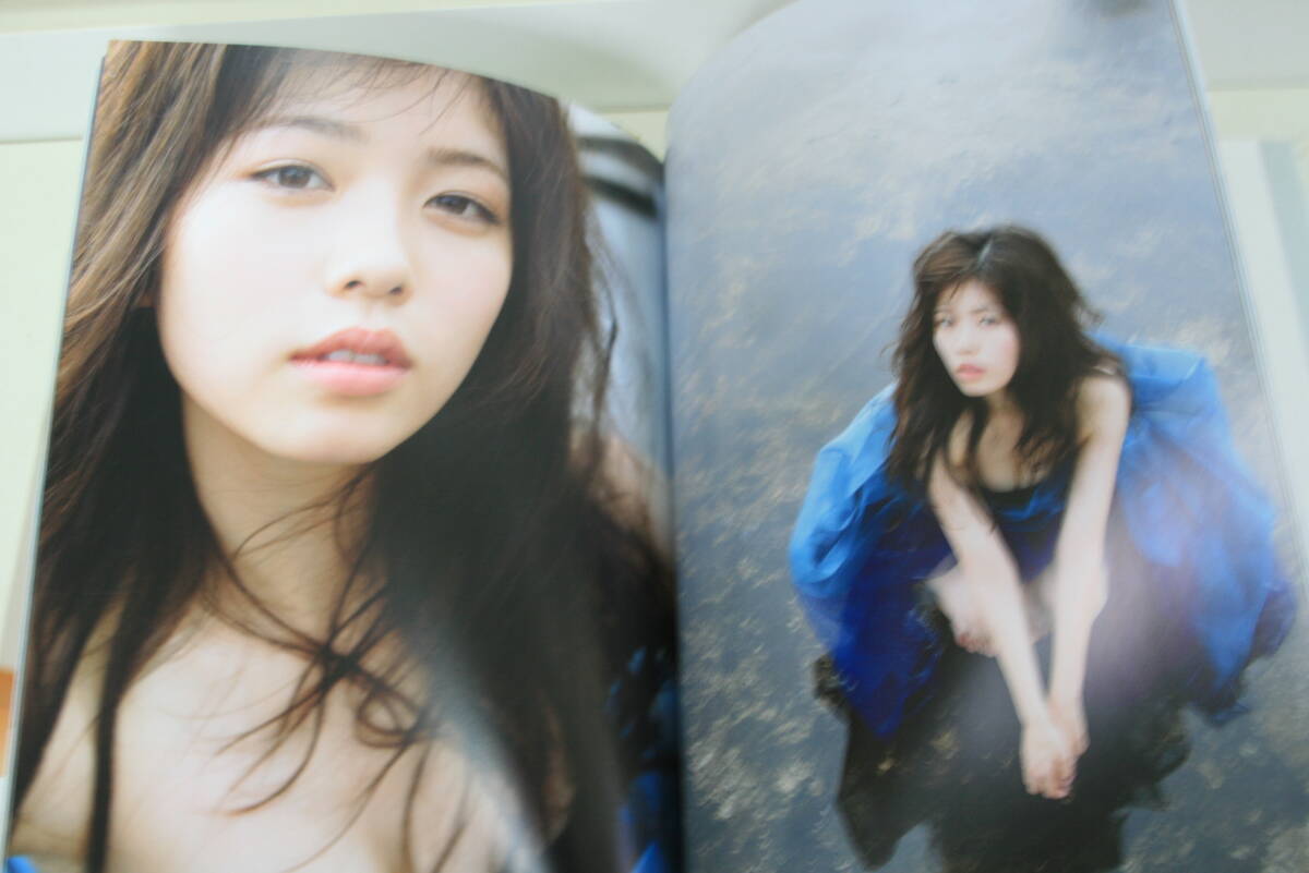 小芝風花 写真集 F ワニブックス FUKA KOSHIBA item details 小芝風花 写真集 F ワニブックス FUKA KOSHIBA item details