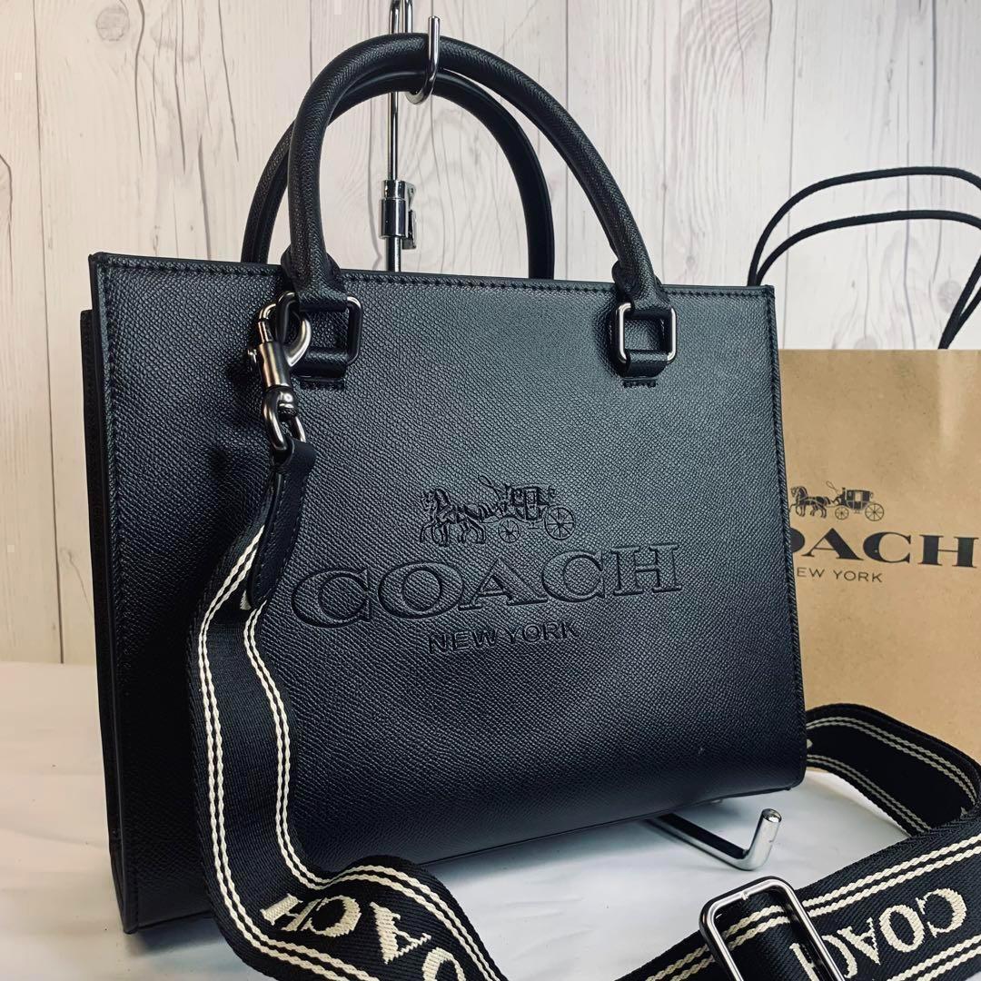 [ new goods ] COACH Coach shoulder bag diagonal .. black leather black 