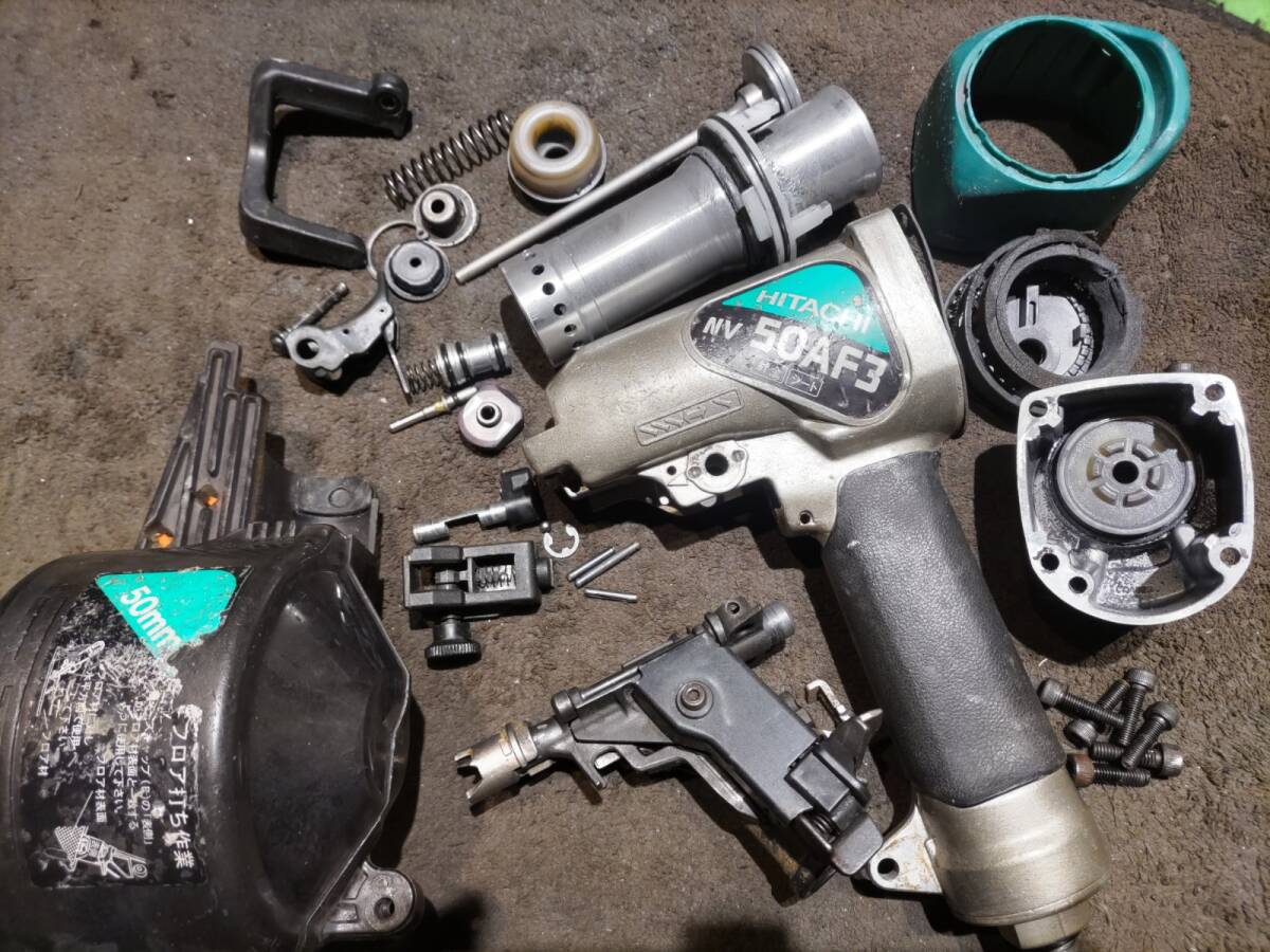 7日保証・整備済】消耗部品多数交換 日立 HIKOKI 常圧 50mm 釘 7日保証・整備済】消耗部品多数交換 日立 HIKOKI 常圧 50mm 釘