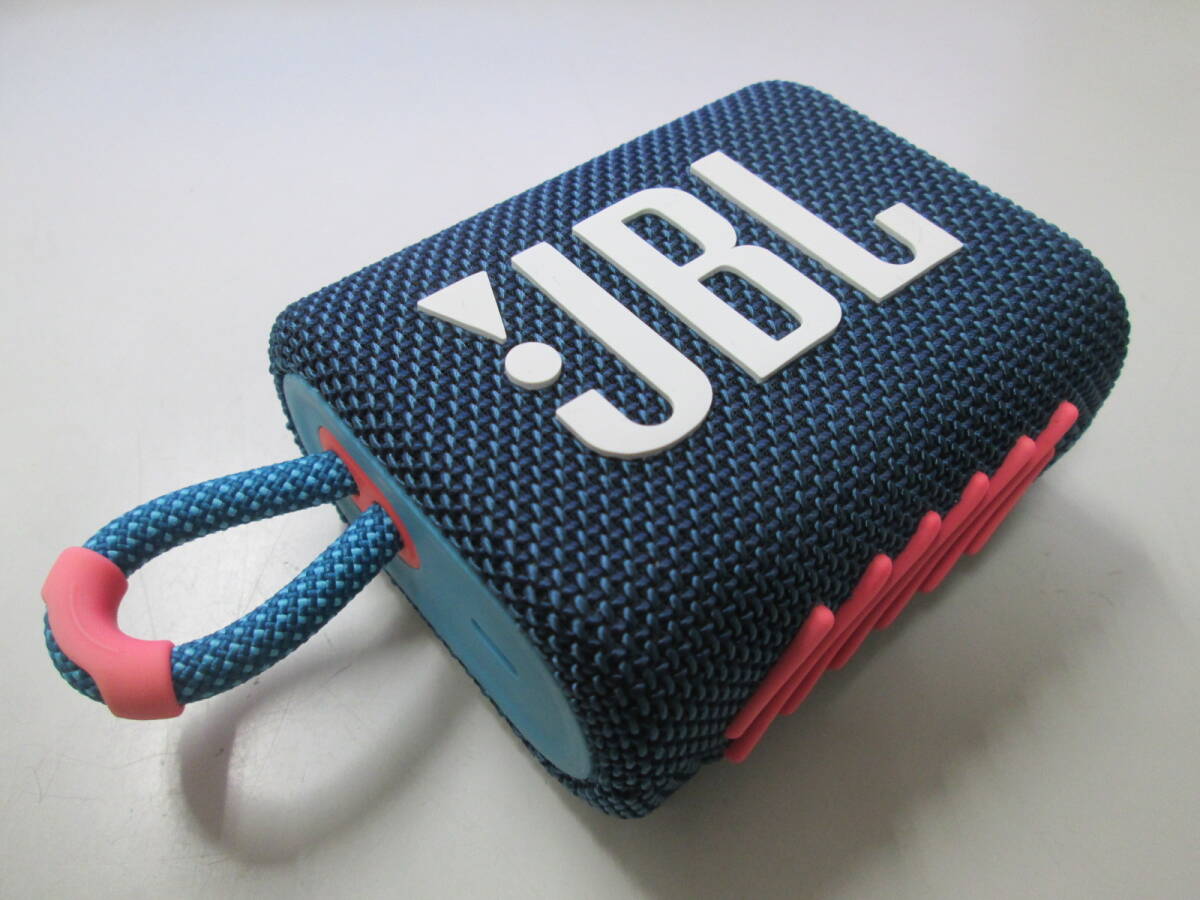 YK240304　JBL GO3 ポータブルBluetoothスピーカー IP67防水防塵_画像1