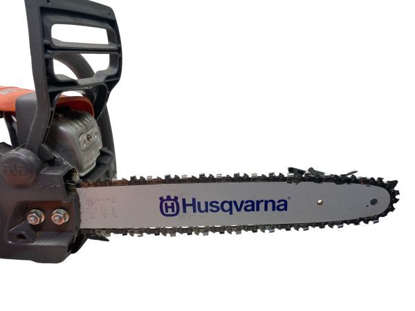 Husqvarna ハスクバーナ　エンジンチェンソー　チェーンソー　135 MARKⅡ　1回のみ使用_画像3