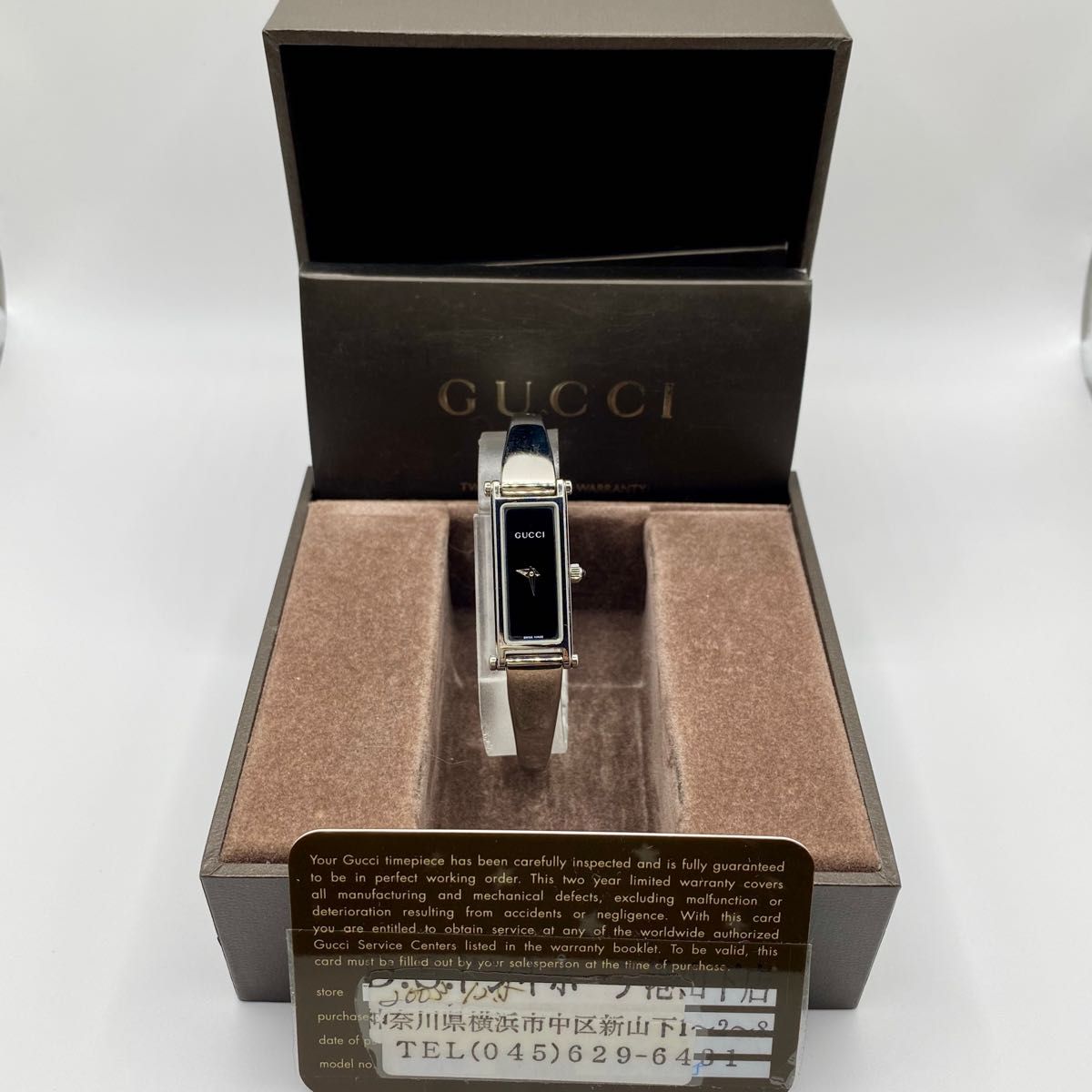 GUCCI グッチ QZ 箱付きスクエア 1500L黒文字盤 レディース GUCCI グッチ QZ 箱付きスクエア 1500L黒文字盤 レディース