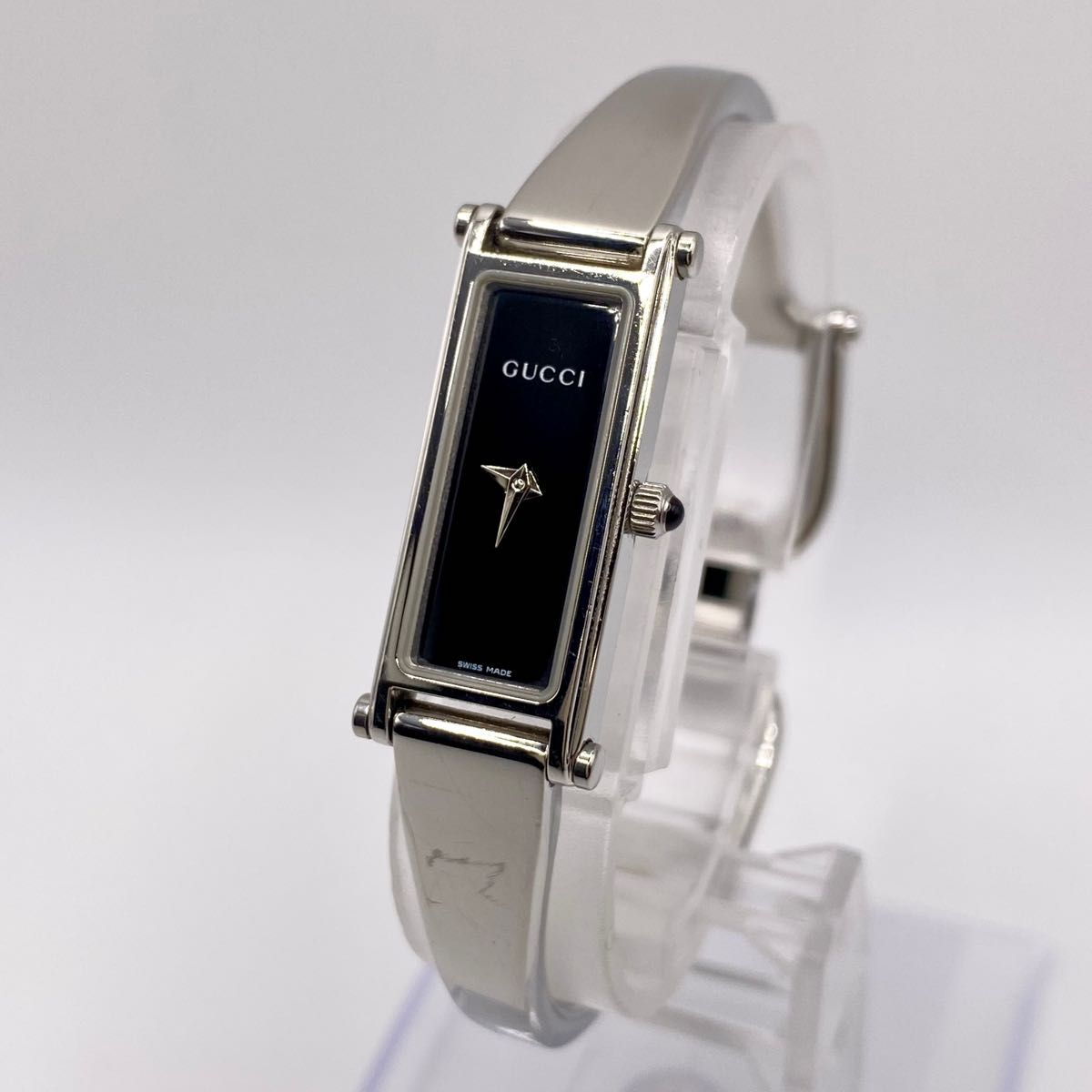 GUCCI グッチ QZ 箱付きスクエア 1500L黒文字盤 レディース GUCCI グッチ QZ 箱付きスクエア 1500L黒文字盤 レディース