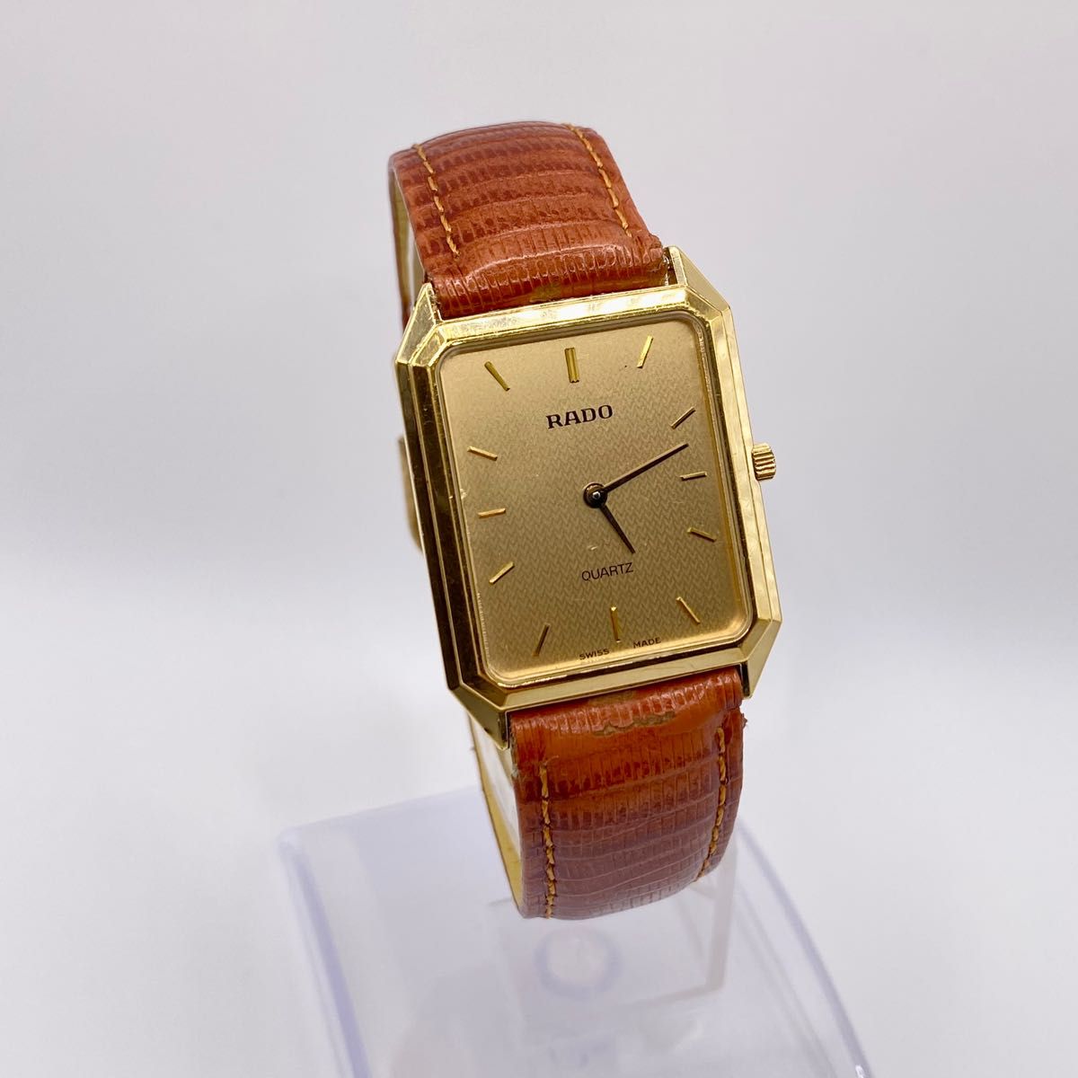 RADO ラドー QZ 179 5251 2 スクエア ゴールド文字 腕時計 RADO ラドー QZ 179 5251 2 スクエア ゴールド文字 腕時計