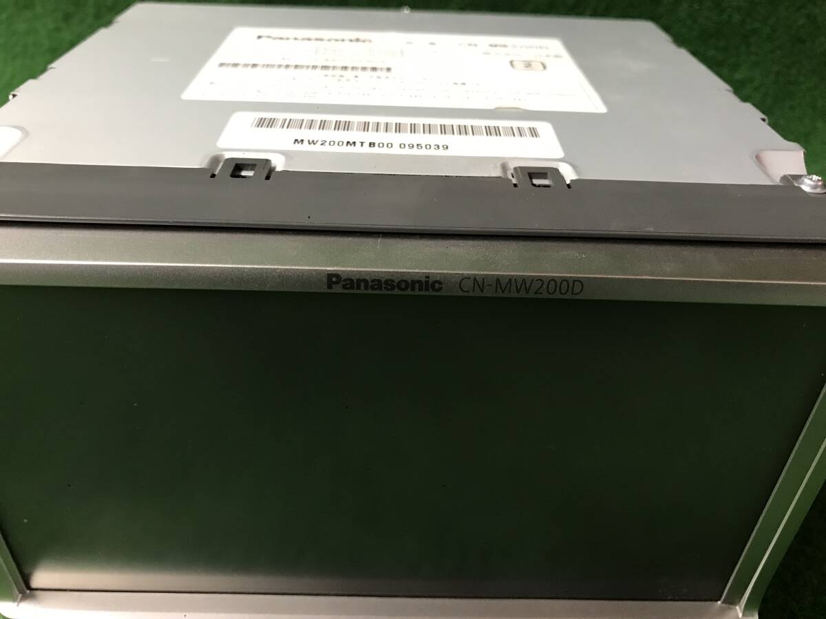 N3161 ★SDカード付き★ Panasonic パナソニック  メモリーナビ  CN-MW200Dの画像2