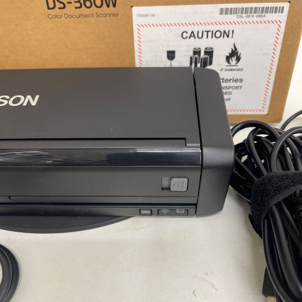 Y324. 9. EPSON Epson DS-360W беспроводной мобильный сканер плюс EPSON Epson DS-40 мобильный принтер комплект 