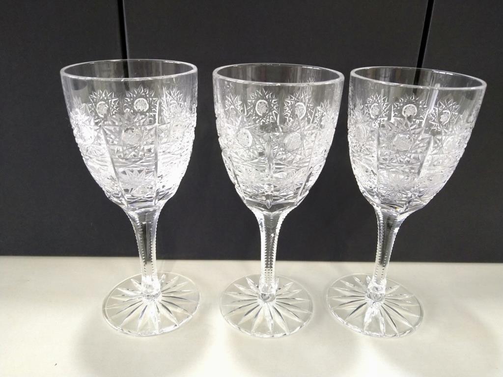 B60 ボヘミアグラス③ クリスタルガラス ワイングラス カッティングブラス 工芸品 チェコ ガラス ３個セットの画像1