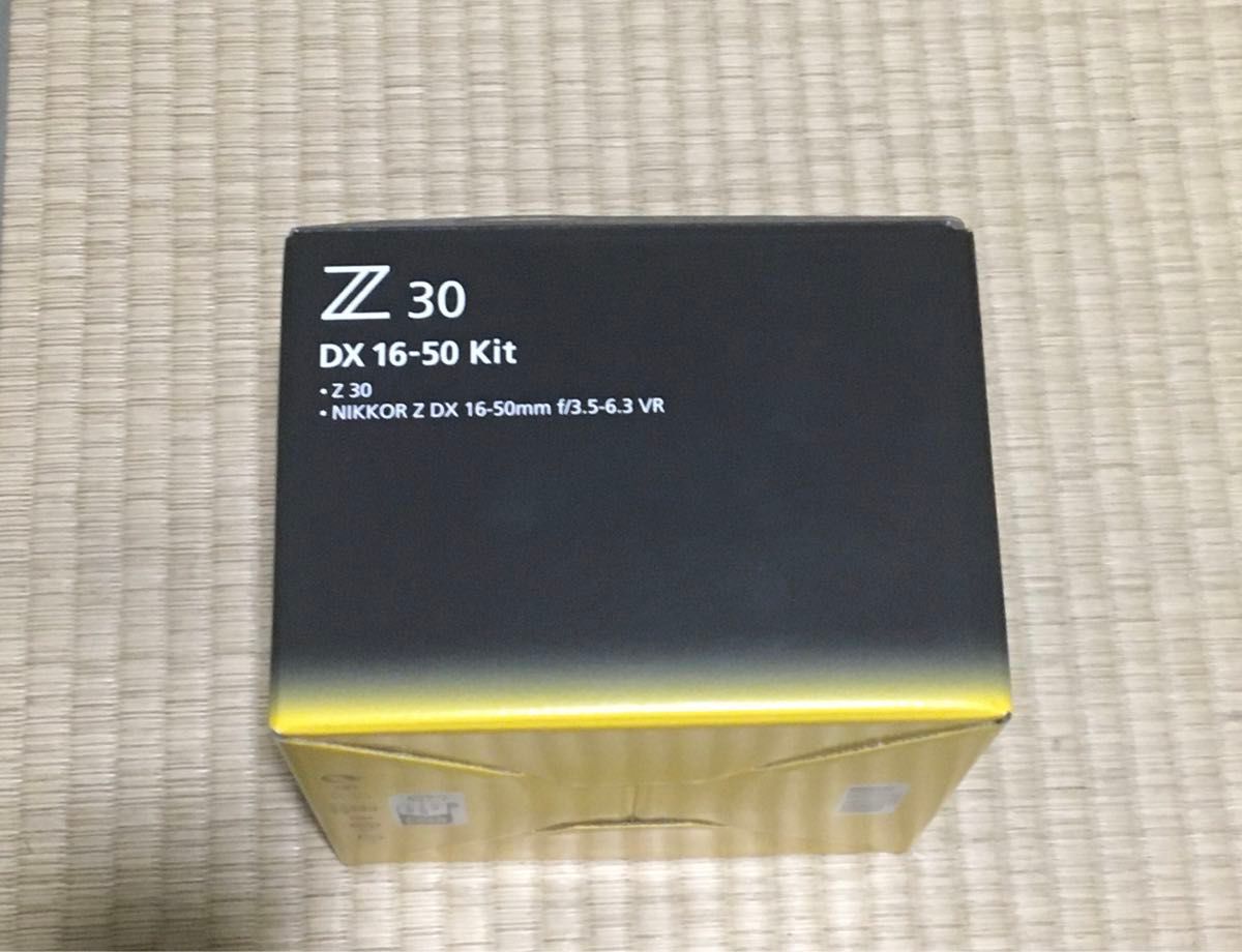 【新品未開封】Nikon Z 30 ミラーレス一眼カメラ 16-50 VR レンズキット ブラック [ズームレンズ]　Z30LK