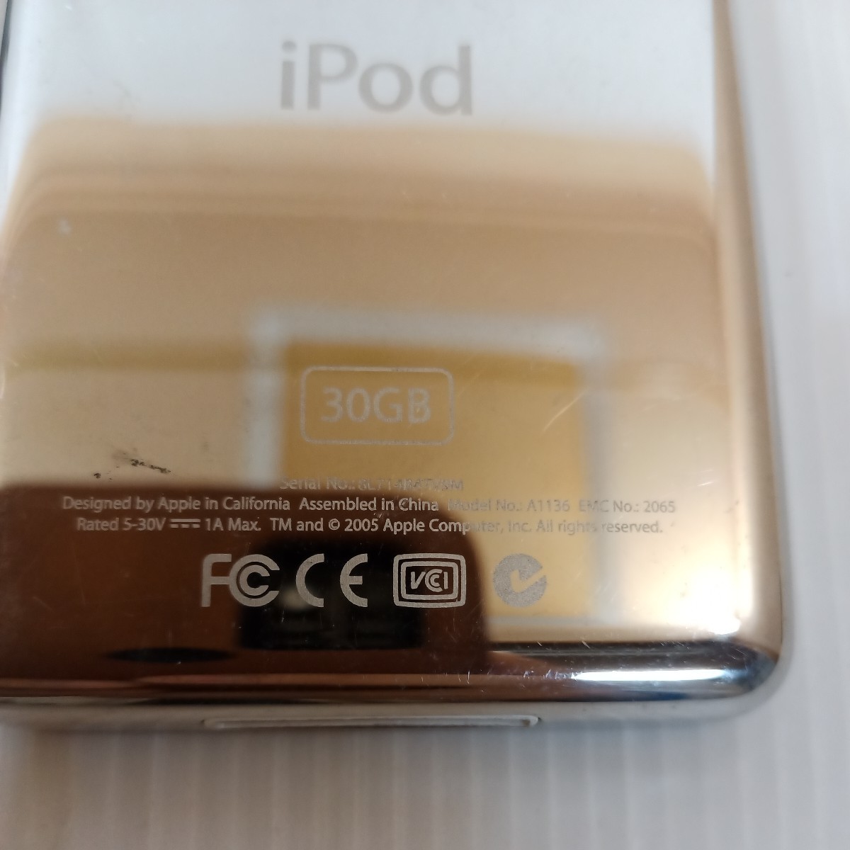 iPod ブラック 30GB A1136（2.27）_画像3