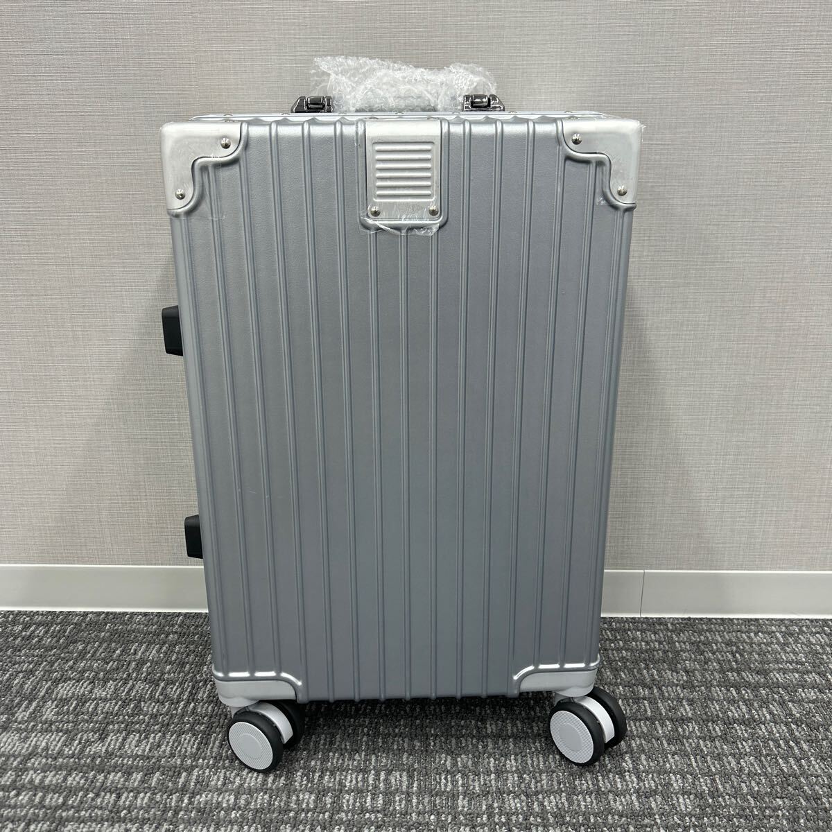 キャリーケース スーツケース 機内持ち込み 40L キャリーバッグ シルバー 2_画像1