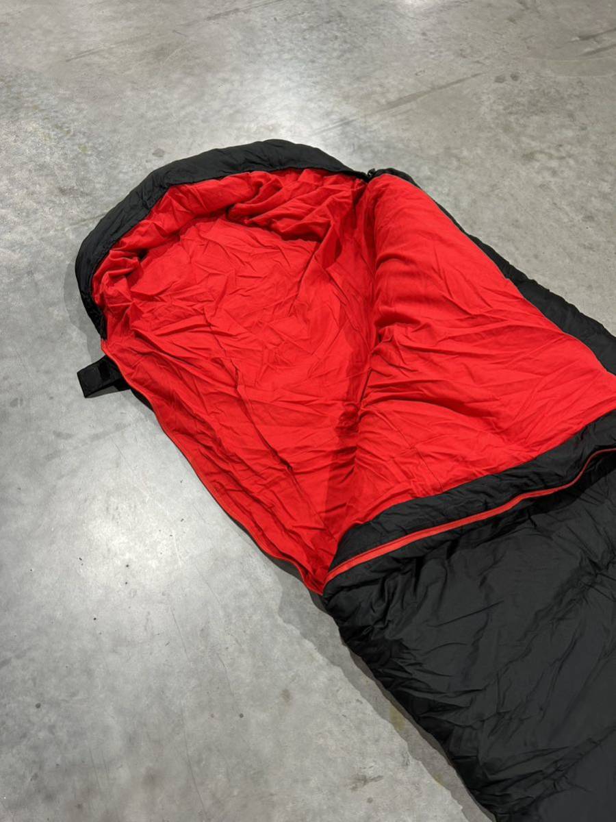  sleeping bag .... sleeping bag human work down limit use temperature -25*C envelope type winter sleeping area in the vehicle camp field Sahara fieldsahara ZENW2500 5